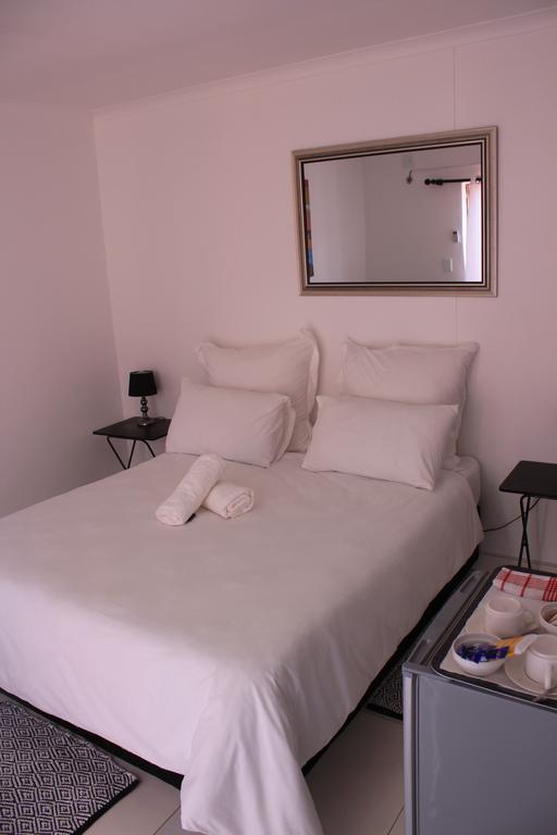 Niilo'S Guesthouse Rundu Exterior photo